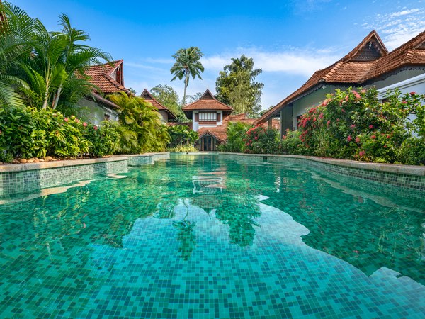 Kumaramom Lake Resort