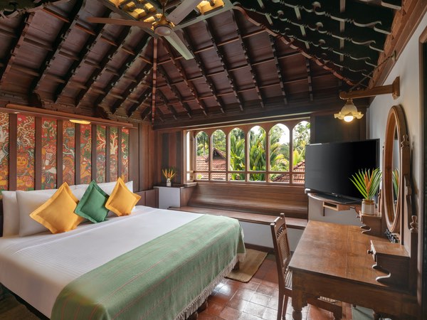 Kumaramom Lake Resort