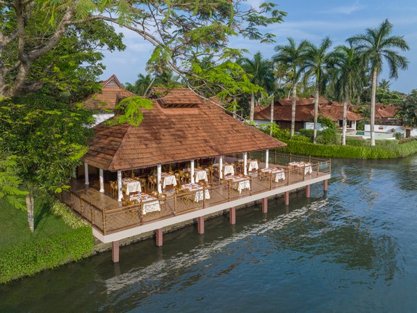 Kumaramom Lake Resort