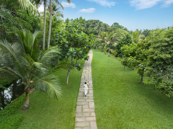 Kumaramom Lake Resort