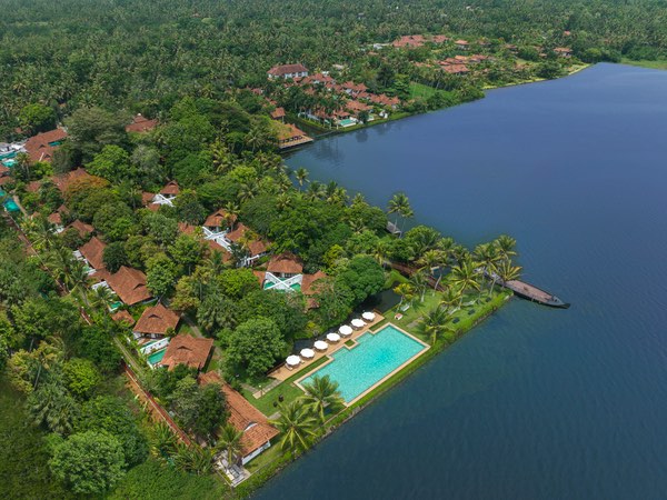 Kumaramom Lake Resort