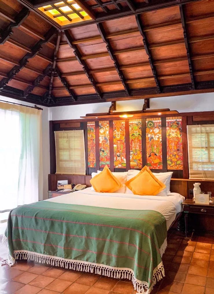 A Romantic Gateway in Kumarakom - Kumarakom Lake Resort