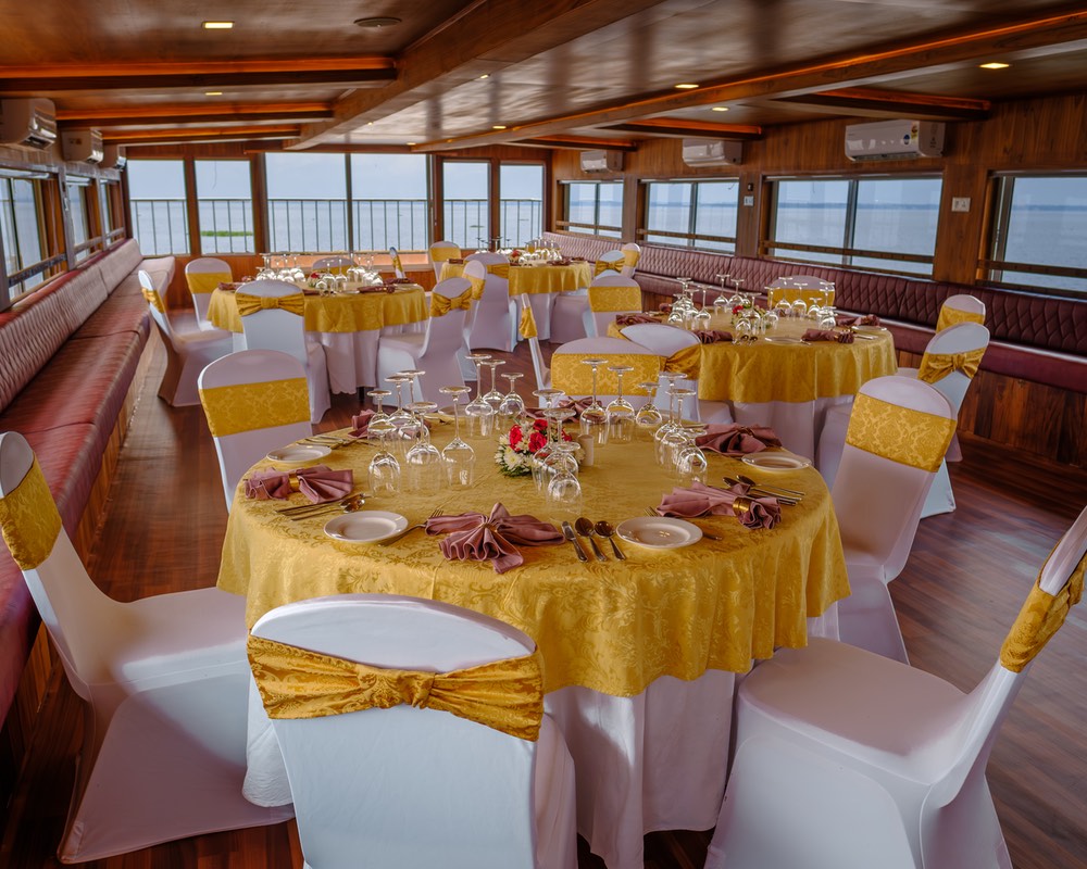 Conference Boat (Floating Mandap Option)
