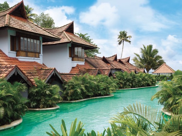 Meandering Pool Duplex Villas